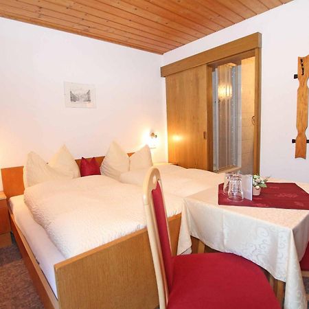 Pension Delacher Ried im Oberinntal Exterior foto
